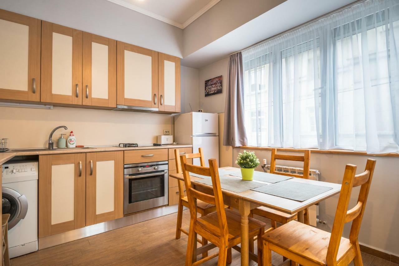 5Th Avenue Sofia Two Bedroom, Two Bathroom, Positano Street Suite By Flat Mаnager 外观 照片